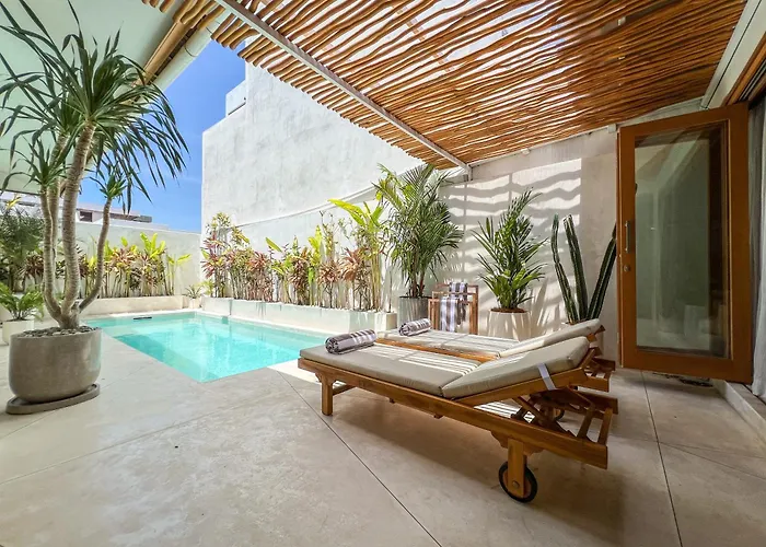 Flow Villa Bingin Uluwatu 